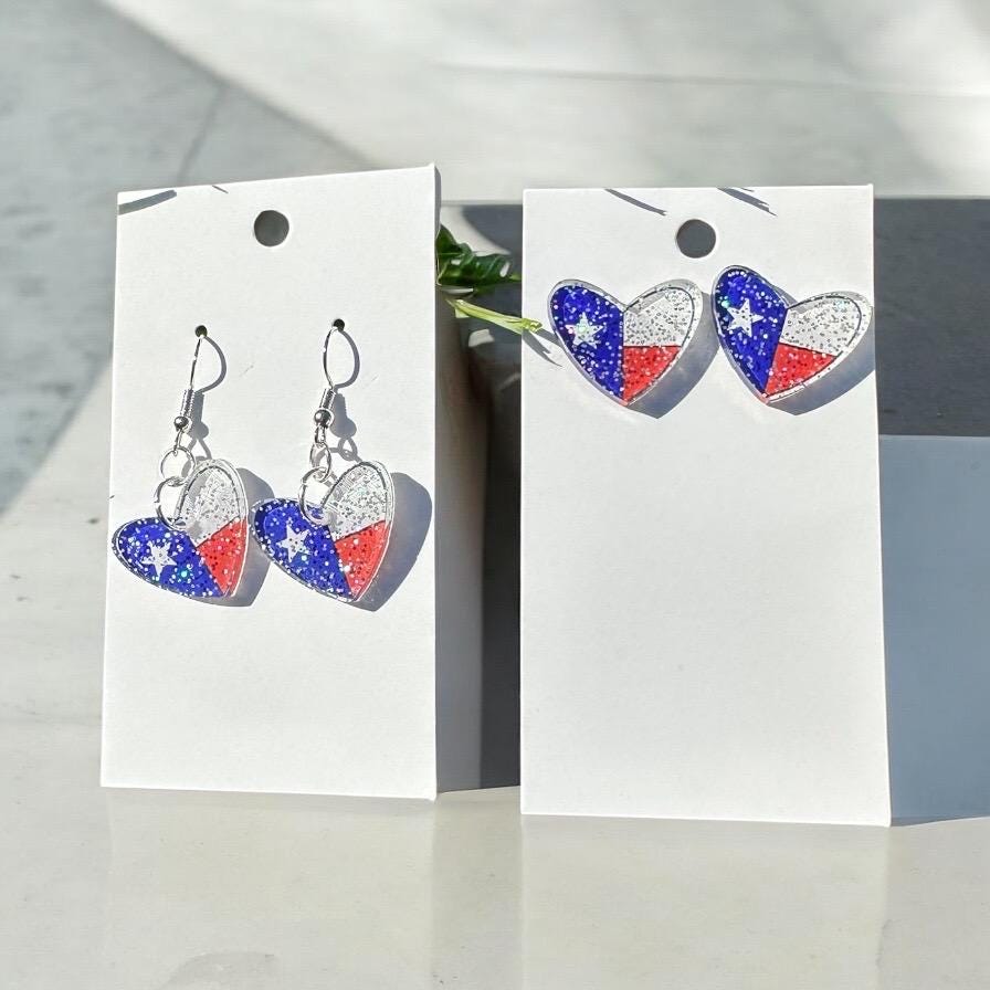Texas Flag Glitter Heart Earrings: Patriotic Acrylic Jewelry - Image 3