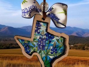il_fullxfull.7974491032_mrts.jpg Bluebonnet Suncatcher: Texas State Ornament, Maple Wood, Floral Accent