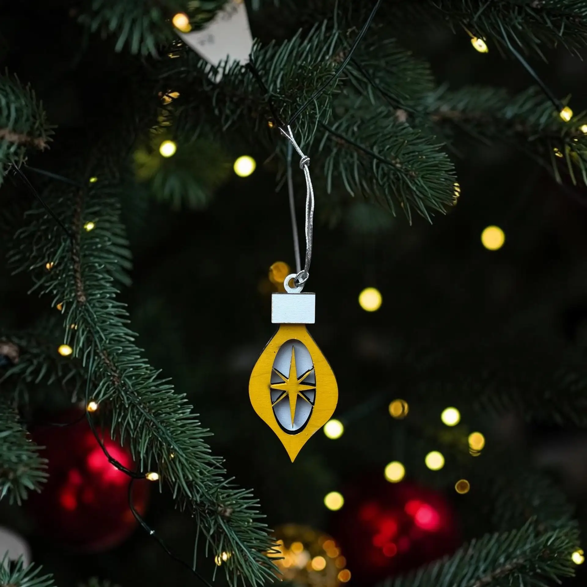 Personalized Retro Starburst Ornament, Hand Painted Maple Wood, Mid Century Christmas Decor - Image 11
